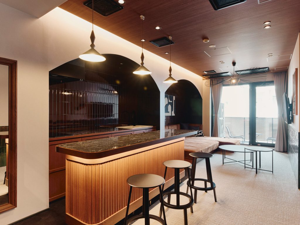 illi-Enu-Yotsuya_240424_0053